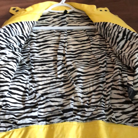 Le Chateau faux leather jacket - Picture 3 of 3